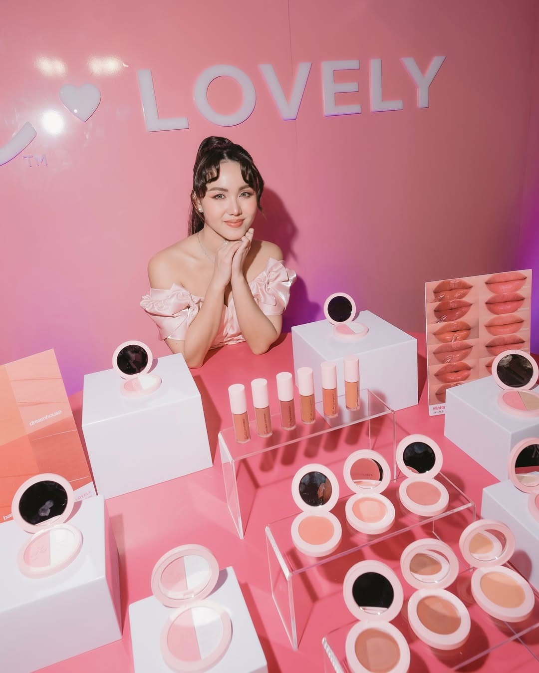 Lovly PR Package